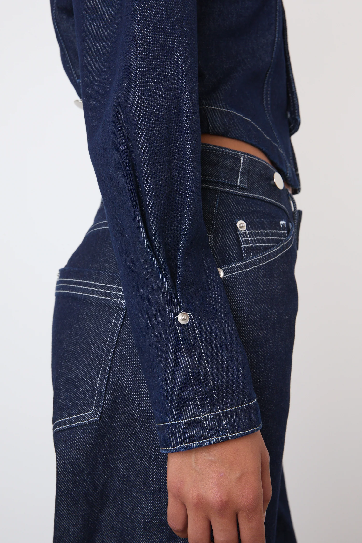 The Goldie Fitted Denim Jacket, Indigo Rinse - Image 6