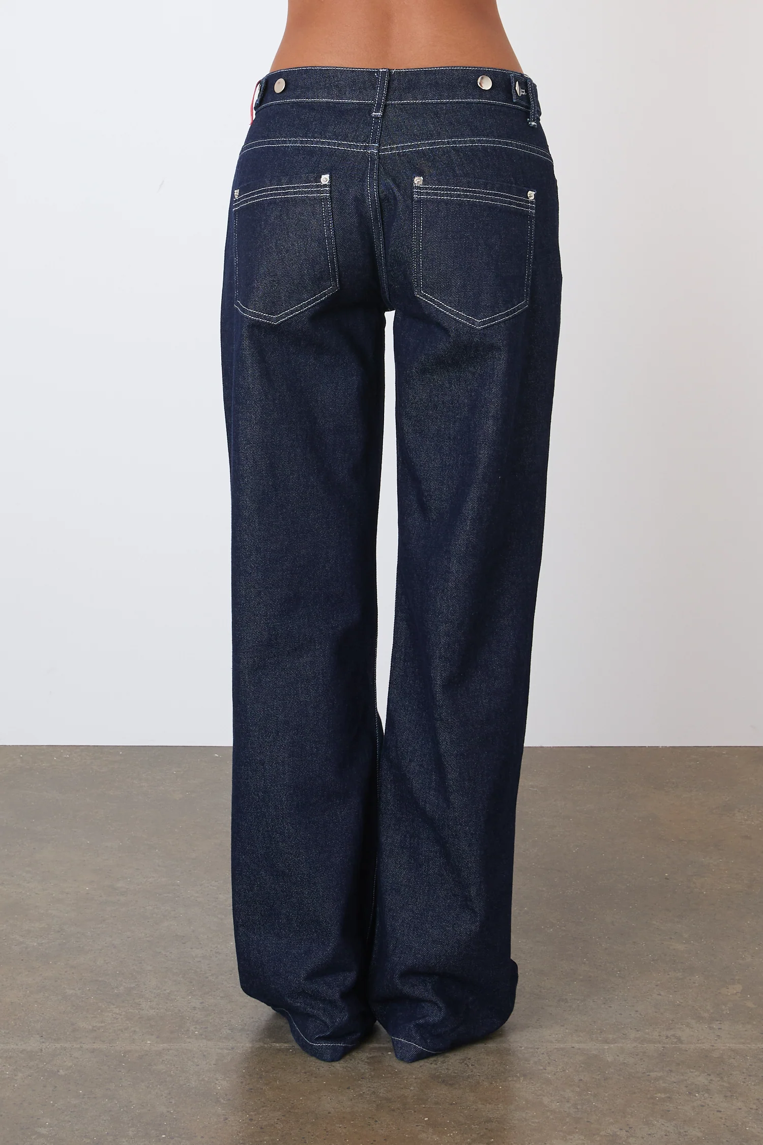 Goldie Relaxed Leg Jeans, Indigo Rinse - Image 6