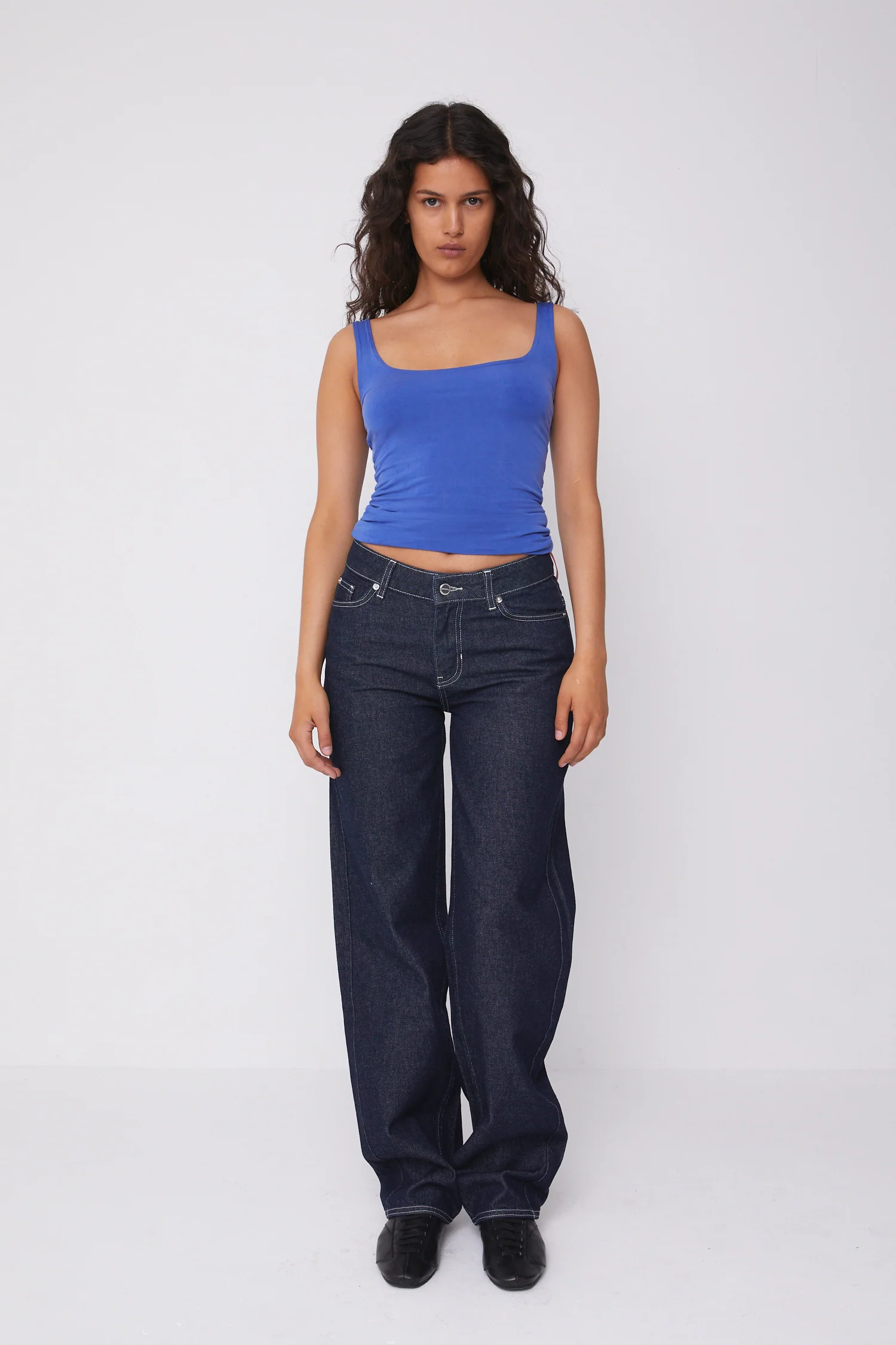 Joan Soft Barrel Jeans, Indigo Rinse - Image 3