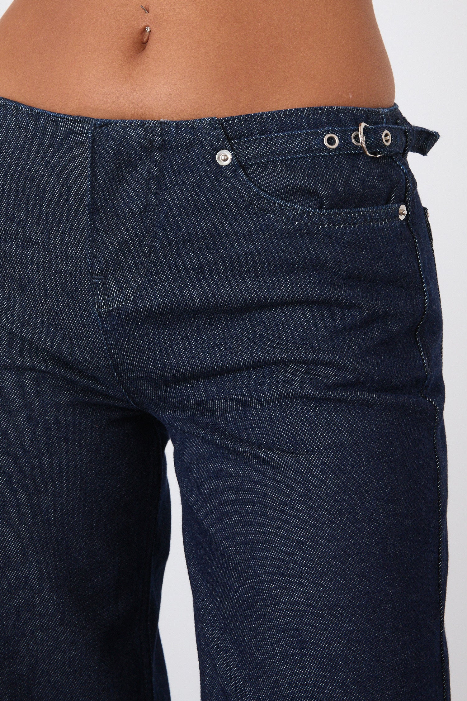Stevie Low Rise Jeans, Indigo Rinse - Image 8